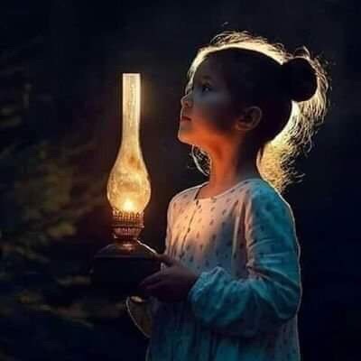 صندوق بقلم لمياء&nbsp;مقلد